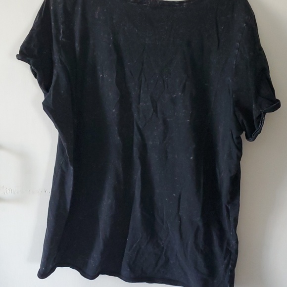 Shirt - Picture 3 of 3